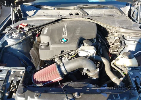 2013 BMW 328I xDrive z USA, uszkodzony, nr VIN WBA3B5C56DF593584